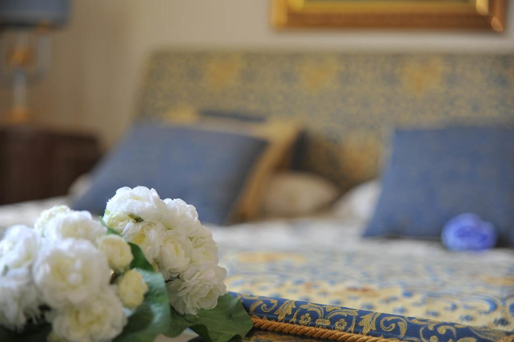 Villa Ai Cedri Bed And Breakfast Sommacampagna Room photo