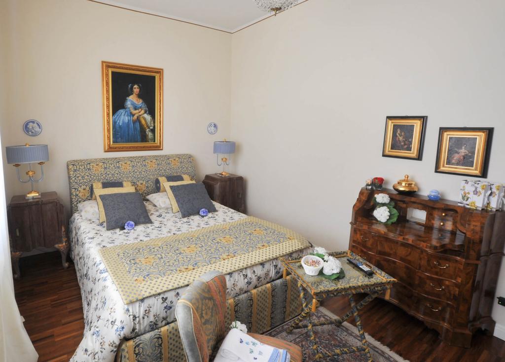 Villa Ai Cedri Bed And Breakfast Sommacampagna Room photo